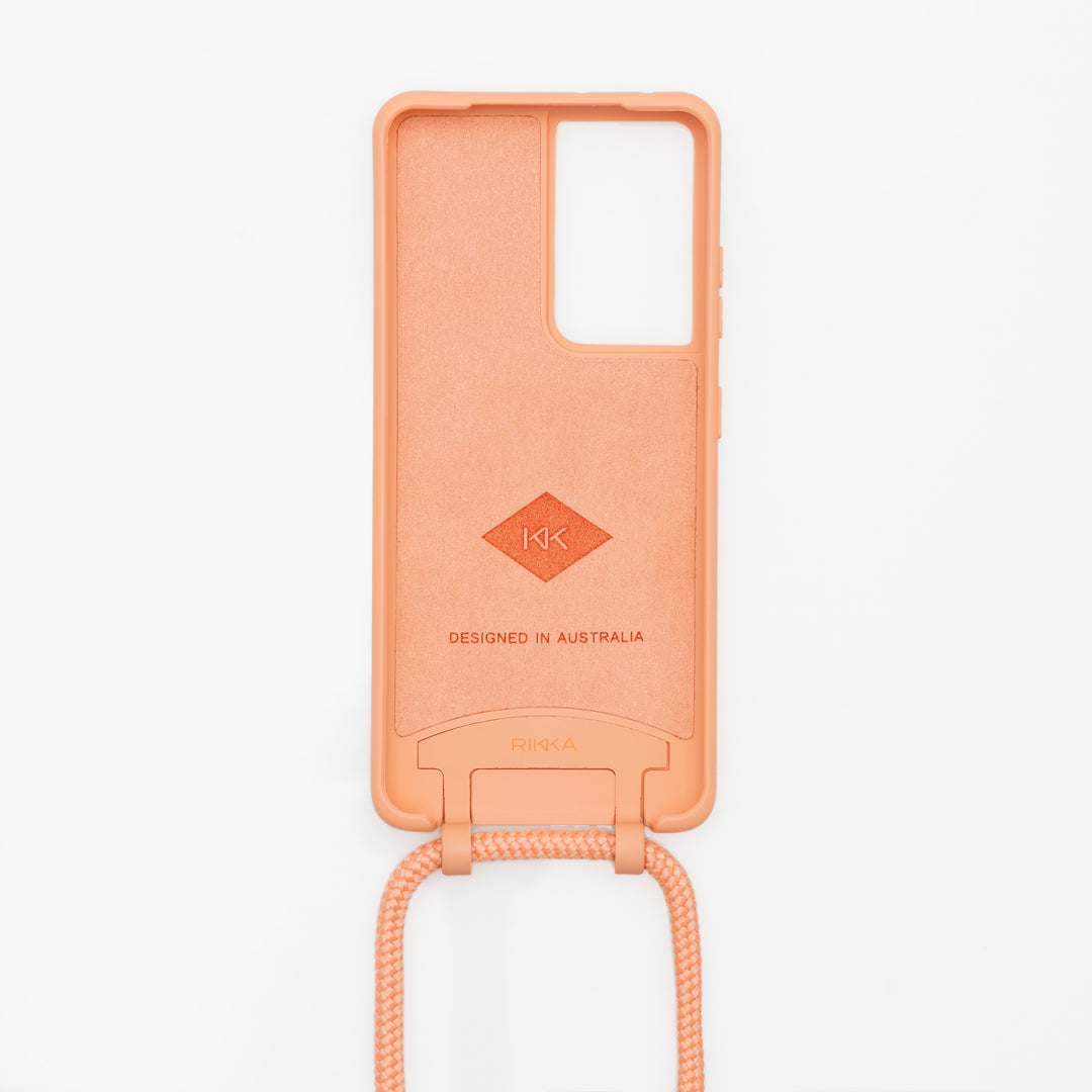 Strap-N-Go Coral Crush: Stylish Hands-Free Phone Case