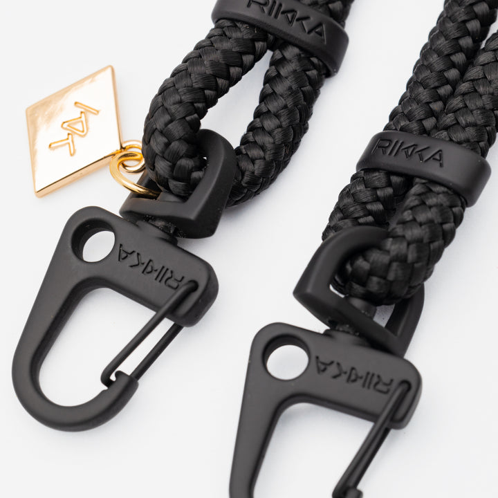 Flexi Strap: Black – Secure Phone Strap for Travel