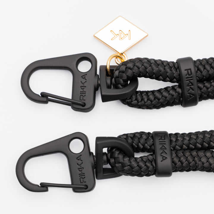 Flexi Strap: Black – Secure Phone Strap for Travel