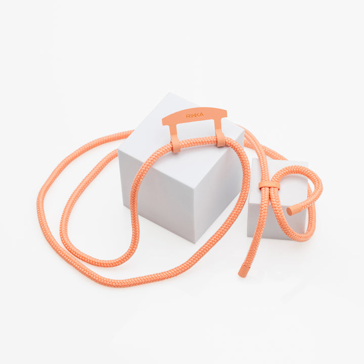 Strap-N-Go Coral Crush: Stylish Hands-Free Phone Case