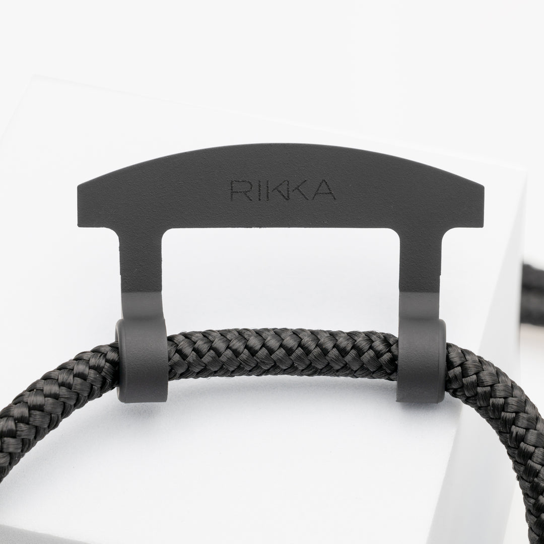 Stylish Crossbody Phone Strap – RIKKA Midnight Magic