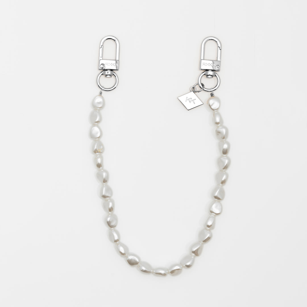 Elegant Pearl Wrist Strap for Secure